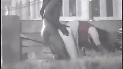 عاشقان دارای ماسکهای بیش از حد رابطه جنسی دارند عكس كير خوابيده